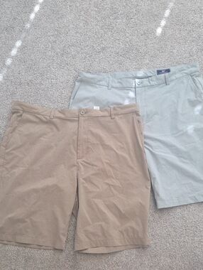 Vineyard Vines Mens Performance Shorts Tan Gray Size 42